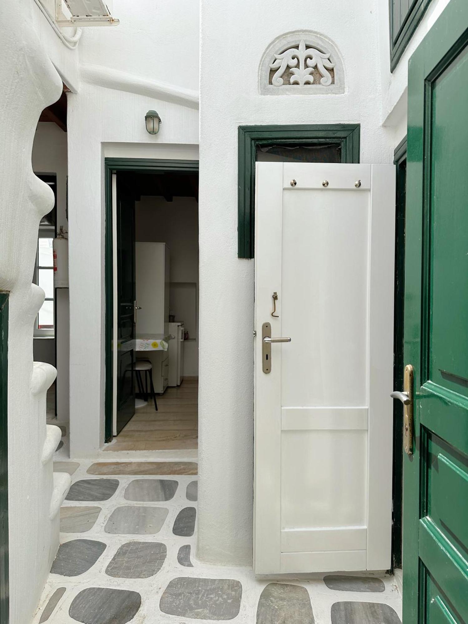Can-Can Mykonos Town Exterior photo